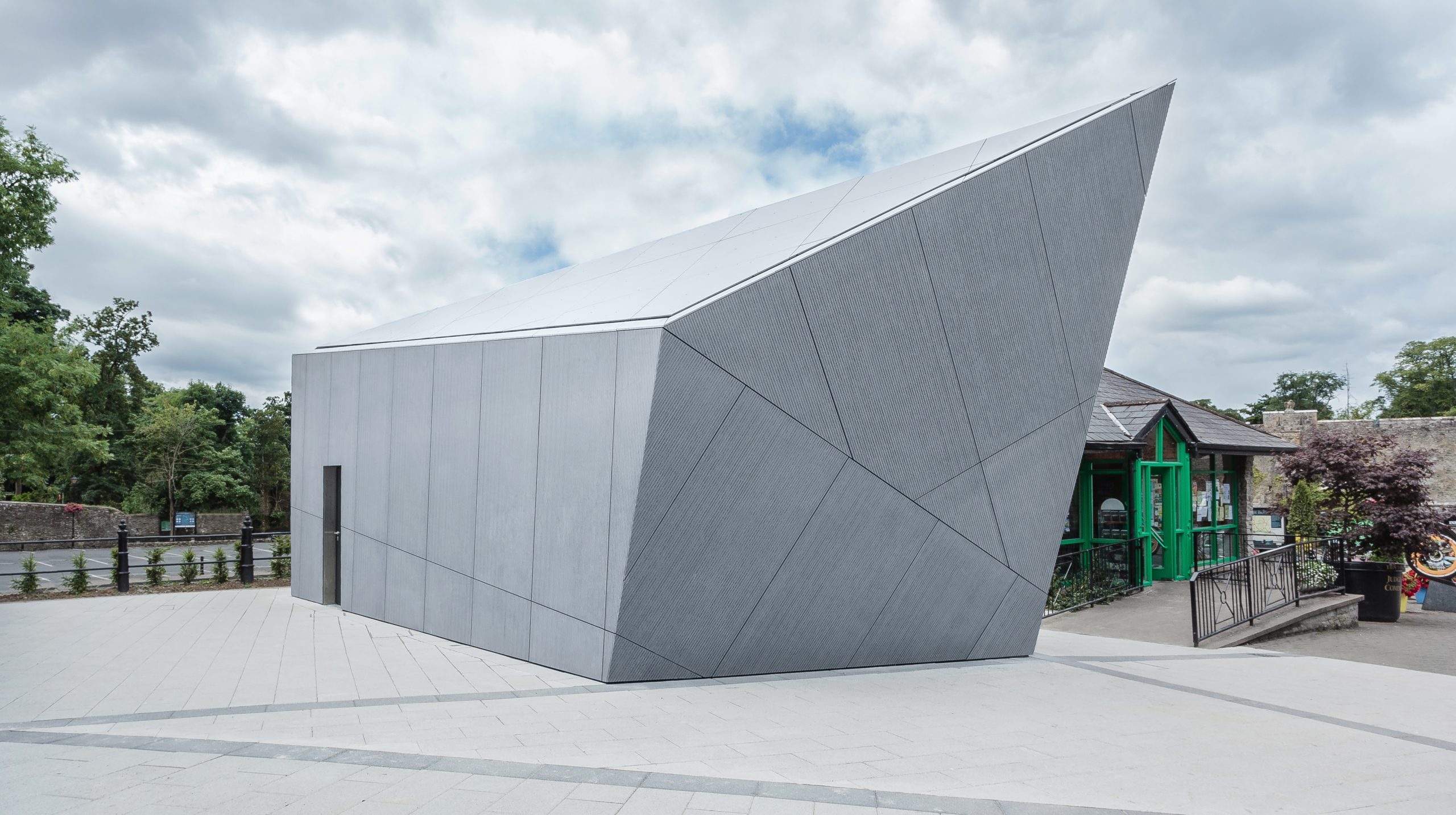EQUITONE_tipperary_20190226_011 Equitone rainscreen advantages